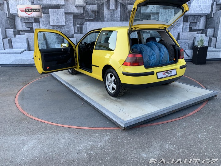 Volkswagen Golf 1.9TDi , 74KW, TOP STAV 2002