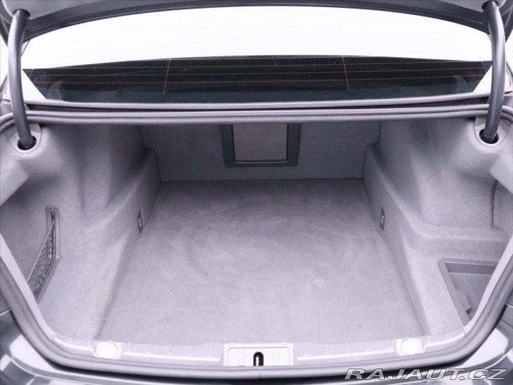 BMW 7 3,0 730d 180kW Aut. Kůže 2009
