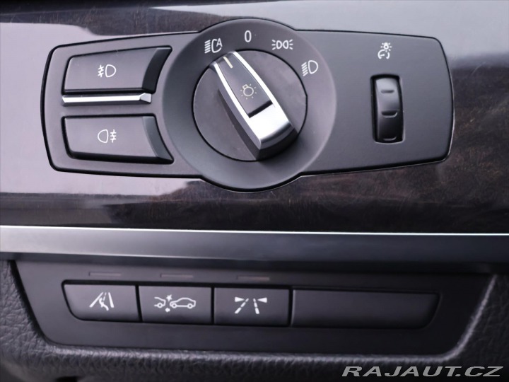 BMW 7 3,0 730d 180kW Aut. Kůže 2009