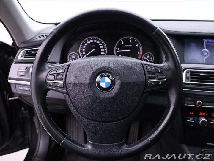 BMW 7 3,0 730d 180kW Aut. Kůže 2009