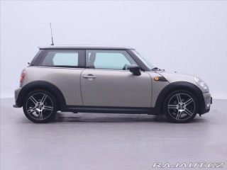 Mini Cooper 1,6 D 80kW CZ Klima Kůže 2007