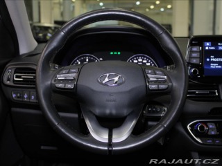 Hyundai i30 1,6 CRDi 85kW Smart 72tkm 2021