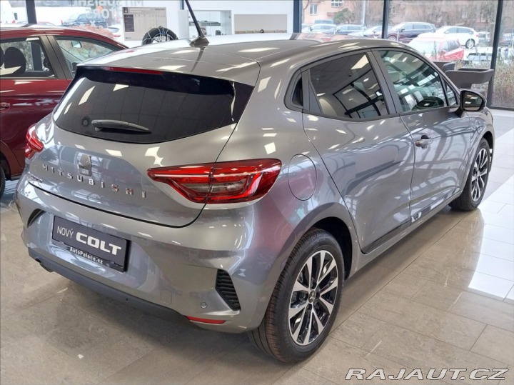 Mitsubishi Colt 1.0 MPI 5MT INVITE 2024