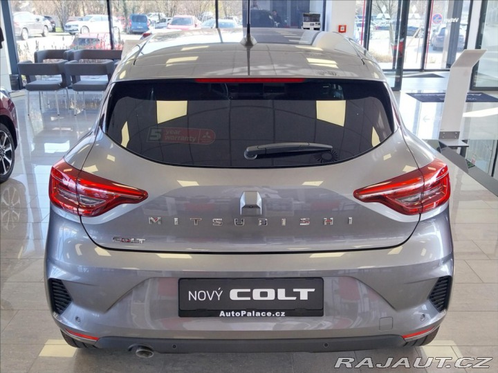 Mitsubishi Colt 1.0 MPI 5MT INVITE 2024