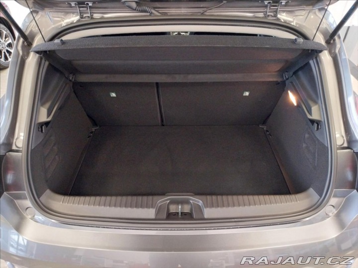Mitsubishi Colt 1.0 MPI 5MT INVITE 2024