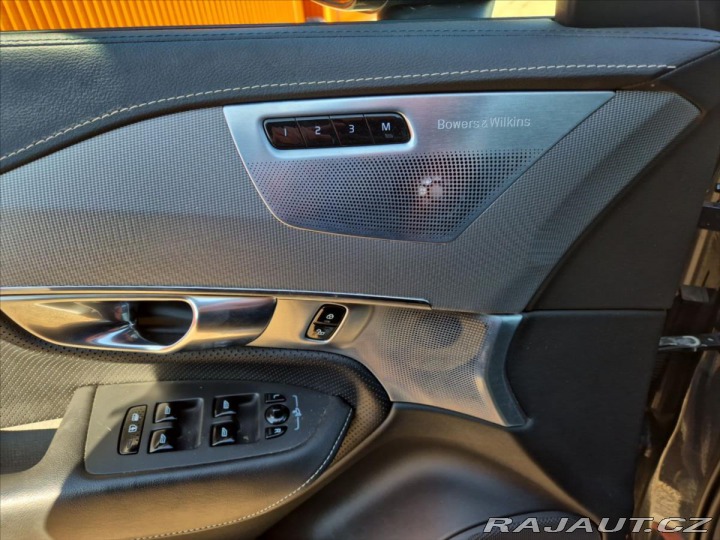 Volvo XC90 2,0 B5 AWD R-Design PANOR 2020