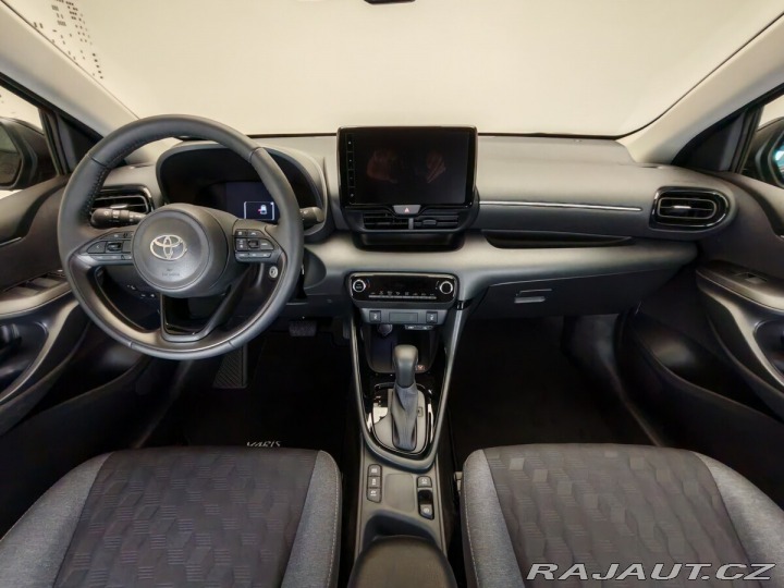 Toyota Yaris 1,5 Hybrid CVT Style 2024