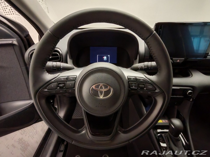 Toyota Yaris 1,5 Hybrid CVT Style 2024