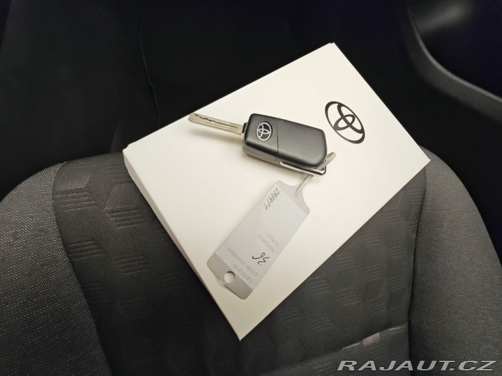 Toyota Yaris 1,5 Hybrid CVT Style 2024