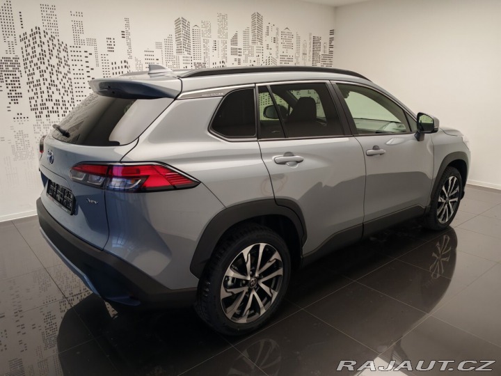 Toyota Corolla 2,0 Hybrid CVT Executive 2024