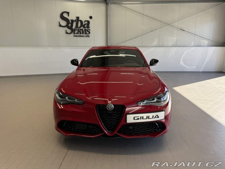 Alfa Romeo Giulia Veloce 2.0 Turbo 280k AT8 2025