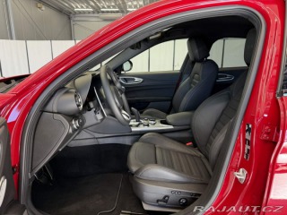 Alfa Romeo Giulia Veloce 2.0 Turbo 280k AT8 2025