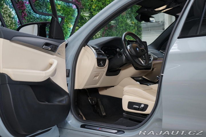 BMW X3 M40d 250kW Laser Pano HUD 2022