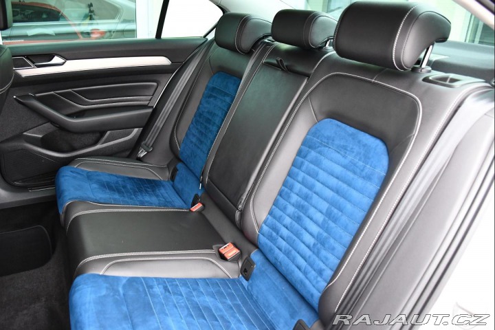 Volkswagen Passat 2,0 TDI ELEGANCE NAVI ACC 2020