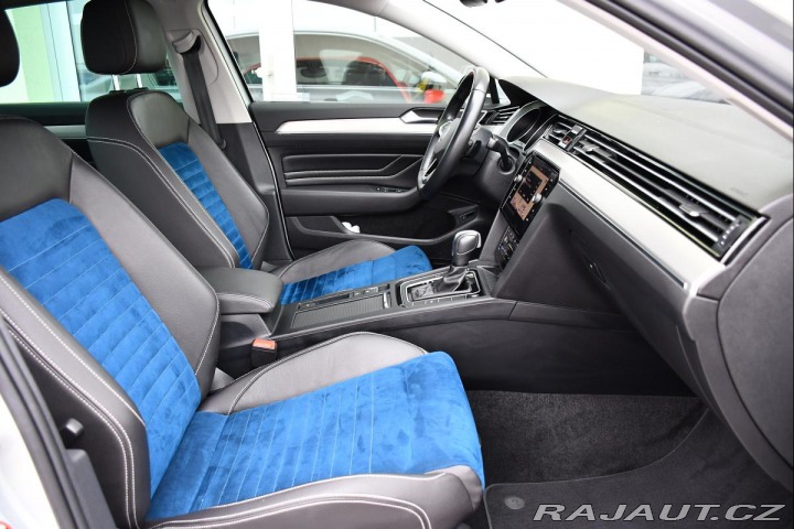 Volkswagen Passat 2,0 TDI ELEGANCE NAVI ACC 2020