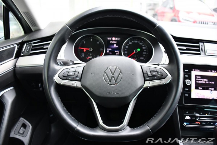 Volkswagen Passat 2,0 TDI ELEGANCE NAVI ACC 2020