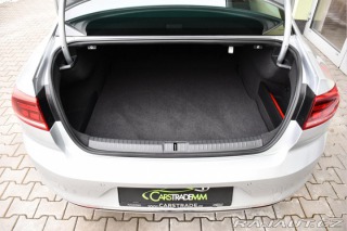 Volkswagen Passat 2,0 TDI ELEGANCE NAVI ACC 2020