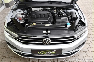 Volkswagen Passat 2,0 TDI ELEGANCE NAVI ACC 2020
