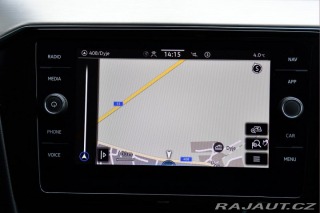 Volkswagen Passat 2,0 TDI ELEGANCE NAVI ACC 2020