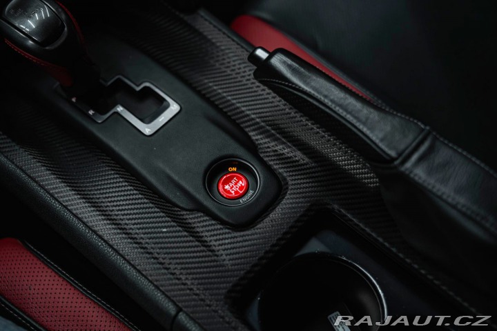 Nissan GT-R Black Edition 2012