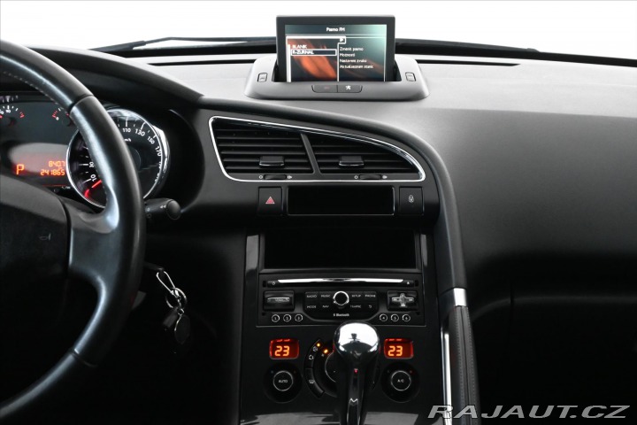 Peugeot 3008 1,6 HDI 88kW AT6 *NAVI* Z 2016