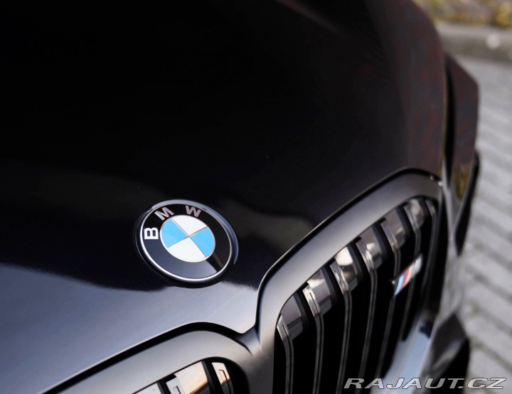 BMW X7 M60i xDrive *SkyLounge*Ť 2023