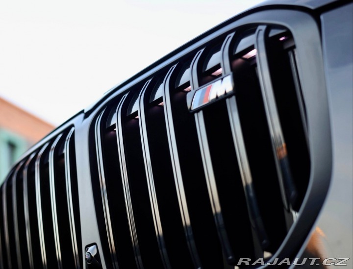 BMW X7 M60i xDrive *SkyLounge*Ť 2023
