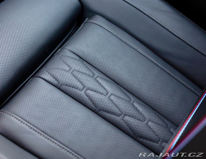 BMW X7 M60i xDrive *SkyLounge*Ť 2023