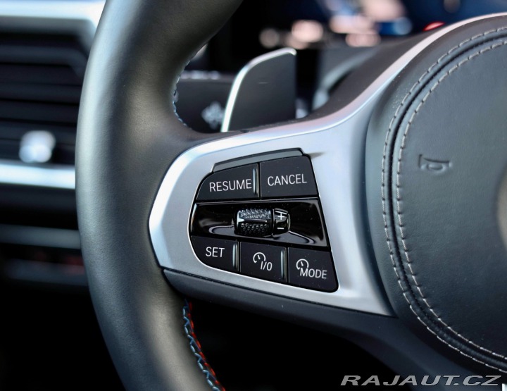 BMW X7 M60i xDrive *SkyLounge*Ť 2023