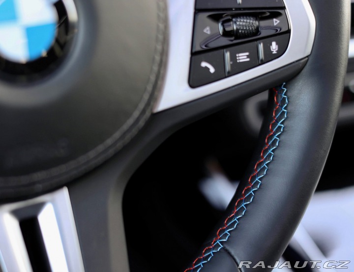 BMW X7 M60i xDrive *SkyLounge*Ť 2023