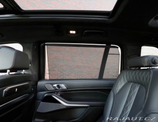BMW X7 M60i xDrive *SkyLounge*Ť 2023