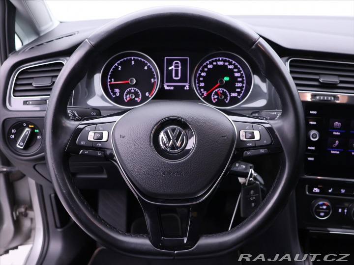 Volkswagen Golf 1,6 TDI DSG LED Navi DPH 2019
