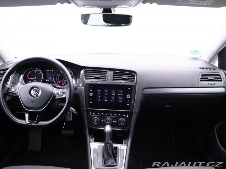 Volkswagen Golf 1,6 TDI DSG LED Navi DPH 2019