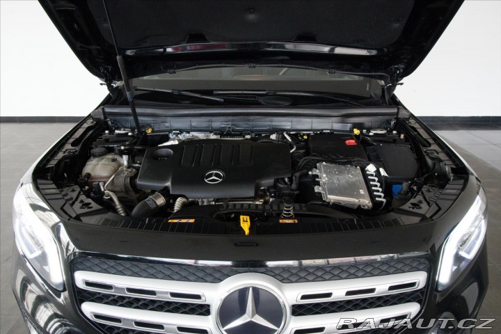 Mercedes-Benz GLB 2,0 220d 140kW AT8 Záruka 2020
