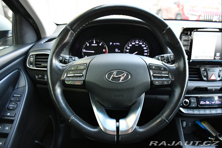 Hyundai i30 1.6CRDi REZERVACE 2020