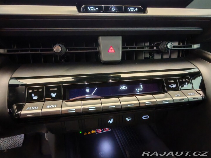 Toyota C-HR 1.8 Hybrid 4x2 Style 2024