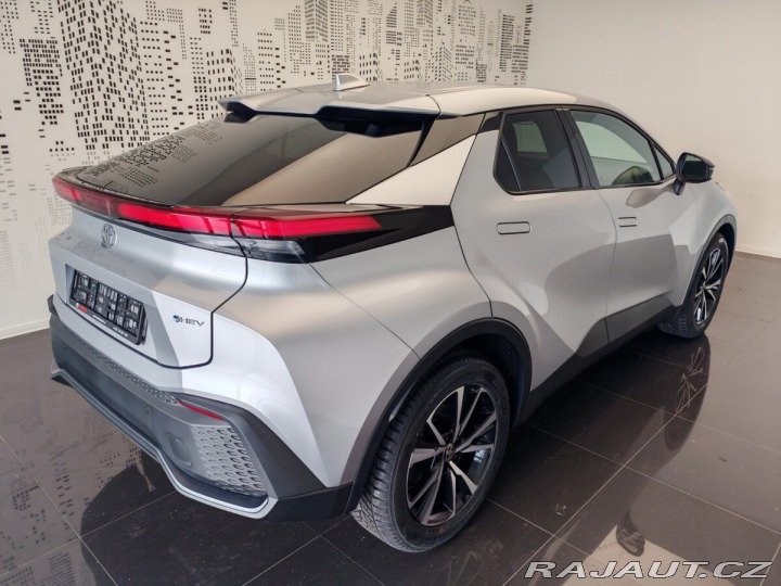 Toyota C-HR 1.8 Hybrid 4x2 Style 2024