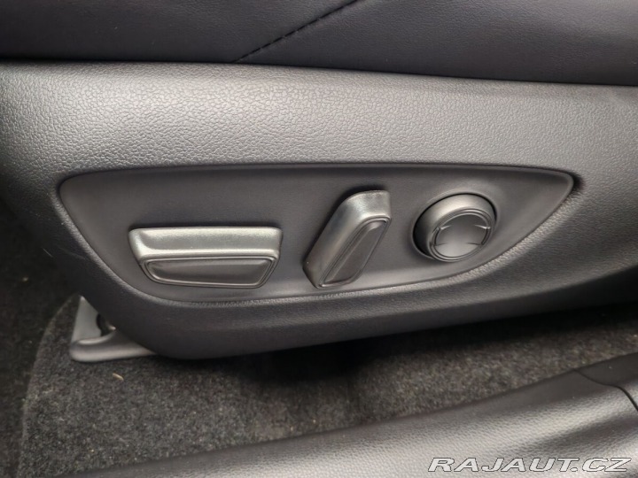 Toyota RAV4 2,5 Plug-in Hybrid 4x4 AT 2024