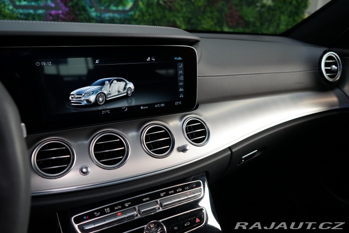 Mercedes-Benz E 63S AMG 4M+ Masáž AMG-Dri 2019