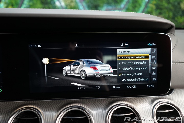 Mercedes-Benz E 63S AMG 4M+ Masáž AMG-Dri 2019