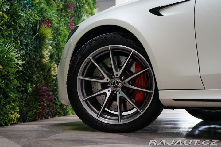 Mercedes-Benz E 63S AMG 4M+ Masáž AMG-Dri 2019