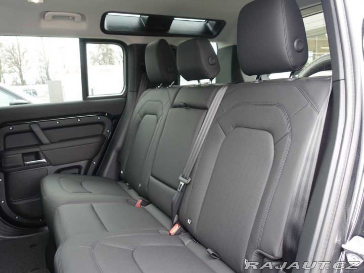 Land Rover Defender 110 3,0 S D200 4x4 automa 2025