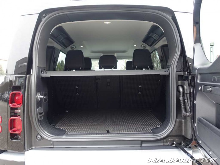 Land Rover Defender 110 3,0 S D200 4x4 automa 2025