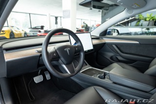 Tesla Model 3 RWD/Autopilot 2021