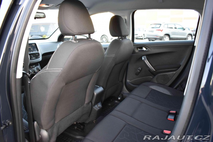 Peugeot 2008 1.2 PureTECH ACTIVE*ČR* 2018