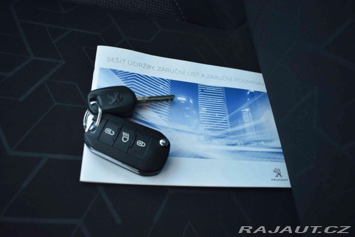 Peugeot 2008 1.2 *REZERVACE* 2018