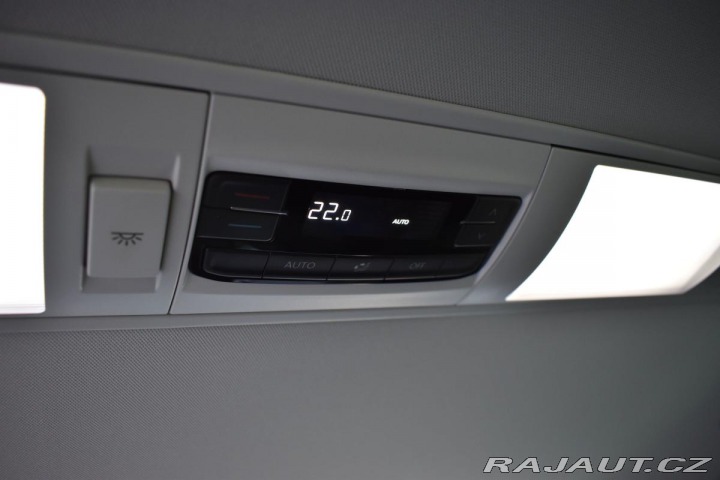Volkswagen Multivan TDi*REZERVACE* 2022