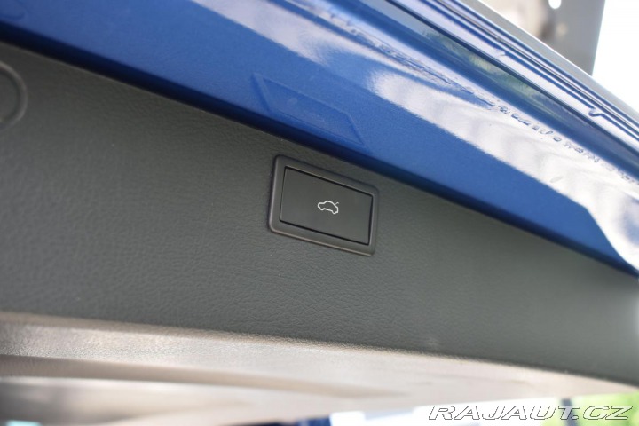 Volkswagen Multivan TDi*REZERVACE* 2022