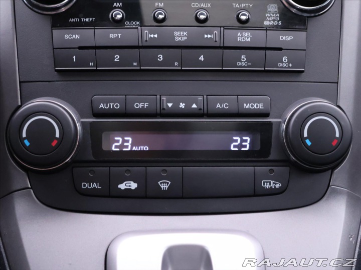 Honda CR-V 2,0 VTEC 110kW 4WD Execut 2009