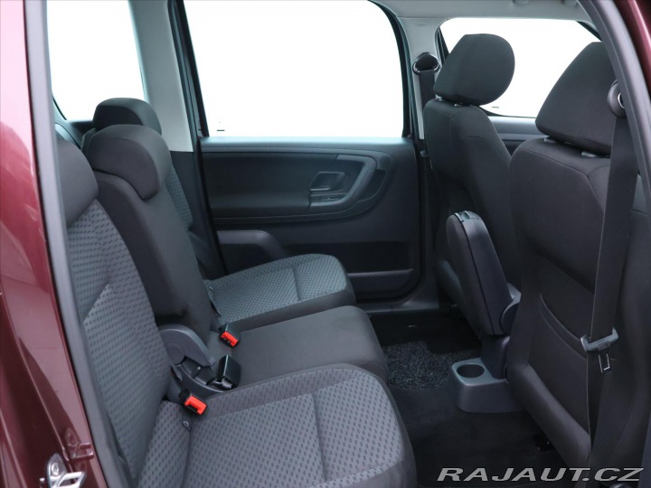 Škoda Roomster 1,2 TSI Scout navi 1.maj 2011